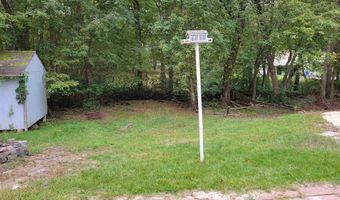 506 Forest Brook Dr, Absecon, NJ 08205