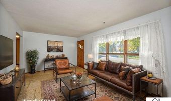 1614 Gateway Dr, Albert Lea, MN 56007