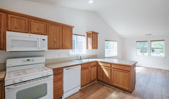 3806 Avalon Ave NE, Albany, OR 97322