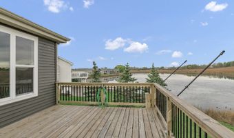 2660 Harnish Dr, Algonquin, IL 60102