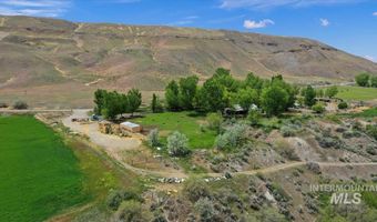 6252 King Hill Canal Rd, Bliss, ID 83314