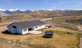 53 Black Hawk Dr, Carmen, ID 83462