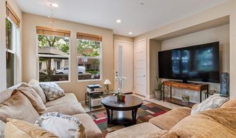 46 Beacon Way, Aliso Viejo, CA 92656