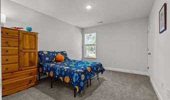 709 Foggy Crossing Ct, Aberdeen, NC 28315