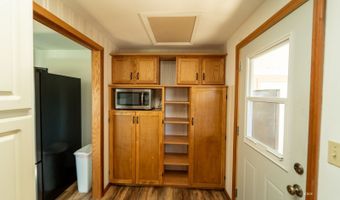 7533 Selby Rd, Athens, OH 45701