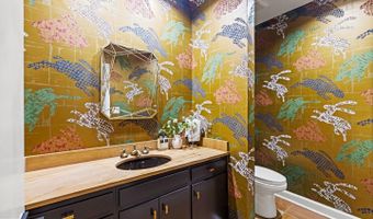 8901 POTOMAC STATION Ln, Potomac, MD 20854
