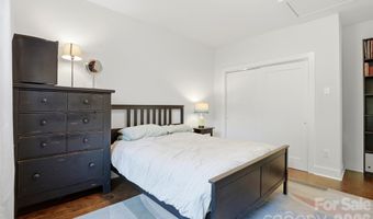 715 E 28th St, Charlotte, NC 28205