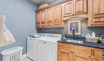 5204 SW Ridge Mont Rd, Bentonville, AR 72713