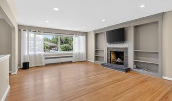 10 Willo Ln, Albany, NY 12211