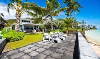 1414 Mokulua Dr, Kailua, HI 96734