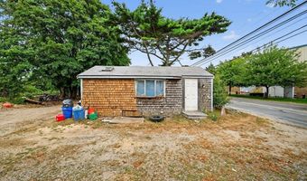 657 Yarmouth Rd, Barnstable, MA 02601