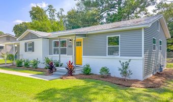 913 Virginia Pl, Bainbridge, GA 39819