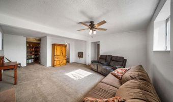207 MESA Dr, Aztec, NM 87410