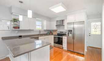 37 Shaw Dr, Alexandria, KY 41001