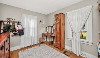 514 SW Walnut St, Ankeny, IA 50023