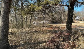 26 W Shore Dr, Edmond, OK 73007