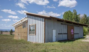 25800 Alfalfa Market Rd, Bend, OR 97701