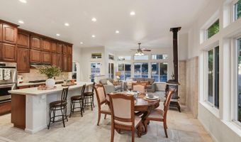 2802 Pine Dr, Arnold, CA 95223