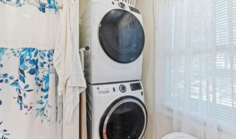 507 E Pine St, Atmore, AL 36502