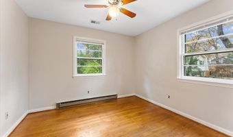 6548 WINDHAM Ave, Alexandria, VA 22315