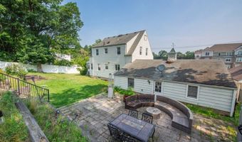 112 Main St, Bayonne, NJ 07035