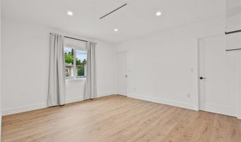 13817 Bromwich St, Arleta, CA 91331