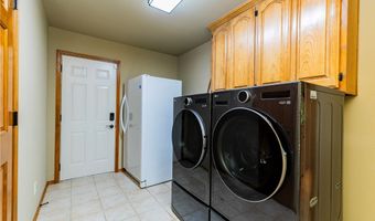 12 Marykirk Ln, Bella Vista, AR 72715