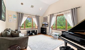 37 Valerie Dr, Bolton, CT 06043