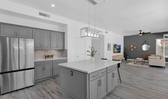 5040 W LAREDO St, Chandler, AZ 85226