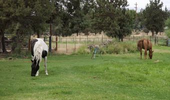 64925 Valeview Dr, Bend, OR 97703
