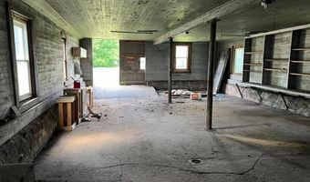 4321 BEACH St, Akron, MI 48701