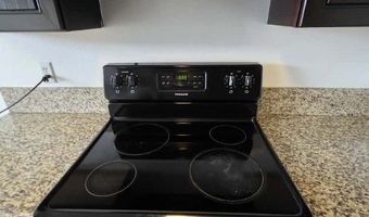 2626 Lynnwood St 6, Las Vegas, NV 89109