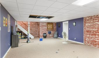 4082 Huntington Ct, Ashtabula, OH 44004