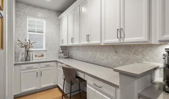 9035 S Shawnee Ct, Aurora, CO 80016