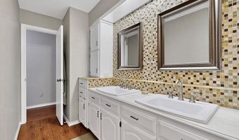 903 Willow Brook Dr, Allen, TX 75002