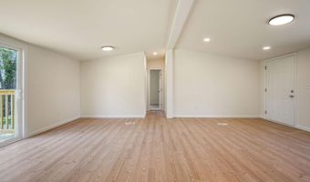 48 N RAILROAD Ave, Greenwood, DE 19950