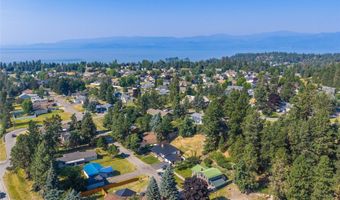228 Lake Hills Ct, Bigfork, MT 59911