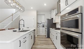 222 Moravian Ct, Advance, NC 27006