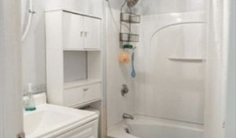 8 Kenmar Dr 66 Level 3, Billerica, MA 01821