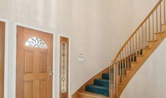 217 Sky View Dr, Adkins, TX 78101