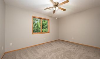 604 Pondhurst Dr, Amery, WI 54001