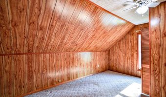 104 Grove Ave, Alma, MI 48801