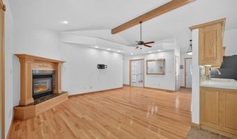 3 Matney Ln, Bella Vista, AR 72715