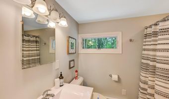 108 Tall Oak Rd, Albrightsville, PA 18210