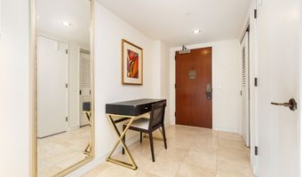 223 Saratoga Rd 814, Honolulu, HI 96815