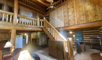 64 S Main St, Athens, ME 04912