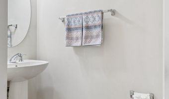 23530 BELVOIR WOODS Ter, Ashburn, VA 20148