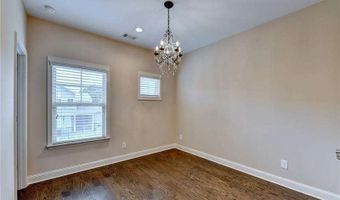 101 Spur Ln, Alpharetta, GA 30009