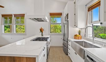 4271 UMIUMI Rd, Kalaheo, HI 96741