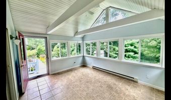 122 Salt Rock Rd, Barnstable, MA 02630
